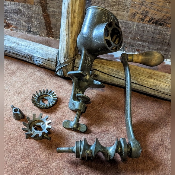 Antique 1899 L F & C New Britain CT Cast Iron Food Chopper Universal 1 - Picture 12 of 13